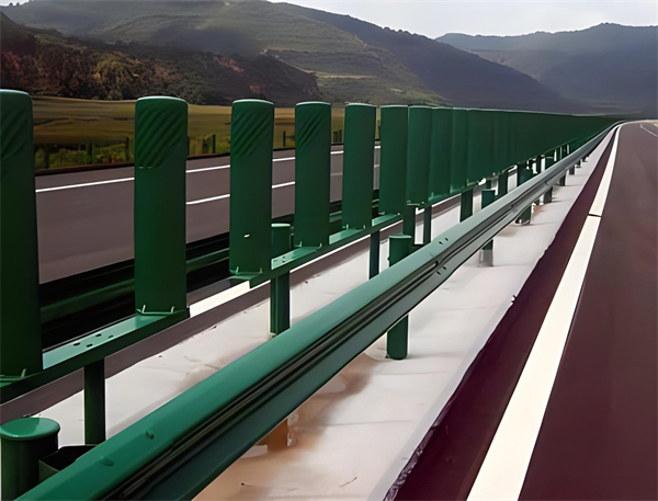 惠州三波护栏板在高速公路的应用